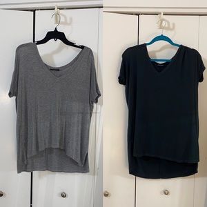 BRANDY MELVILLE BUNDLE (grey&black v necks)